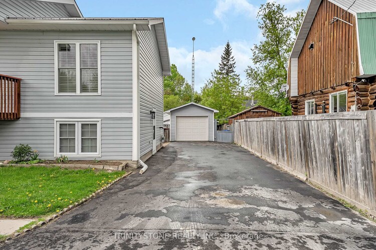 118 Bay Street, Drummond/North Elmsley, ON, 908 - Drummond N Elmsley (Drummond) Twp