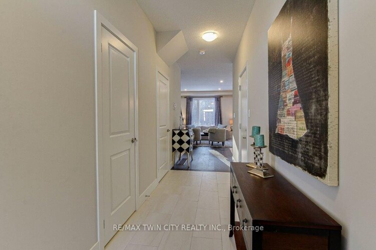 2258 Southport Crescent N, London South, ON, South U