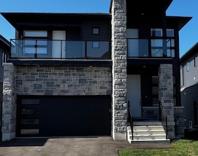 141 Rosie Street, Grey County, ON , MLS #X12933284 , Image - 1