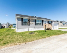 9 Hickory Hollow, Haldimand, ON , MLS #X12155236 , Image - 1