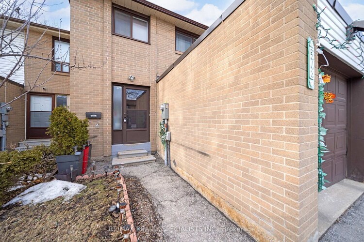 308 Fleetwood Crescent, Brampton, ON, Southgate