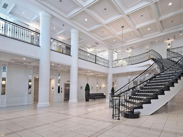 15 Greenview Avenue, Toronto, ON, Newtonbrook West