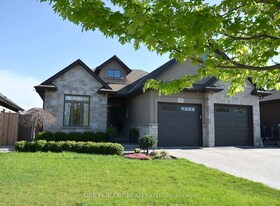59 Julia Drive, Niagara, ON , MLS #X12567058 , Image - 1