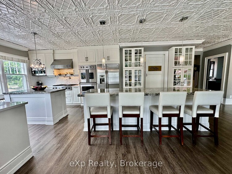 85 10th Street, Hanover, ON, Hanover