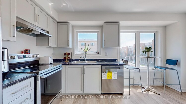 2 Reid Avenue N, Hamilton, ON, McQuesten