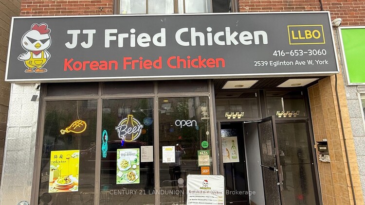 2539 Eglinton Avenue W, Toronto, ON, Keelesdale-Eglinton West