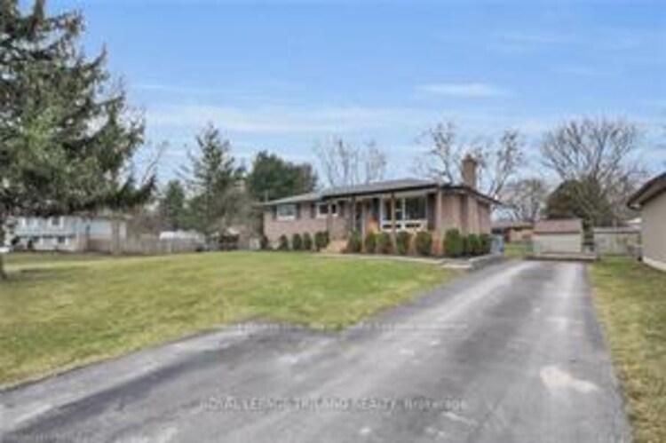 104 Simcoe Crescent, Middlesex Centre, ON, Komoka