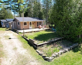 407 Third Avenue N, Bruce, ON , MLS #X13498312 , Image - 1