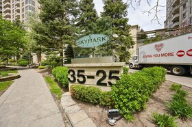 25 Kingsbridge Garden Circle, Peel, ON