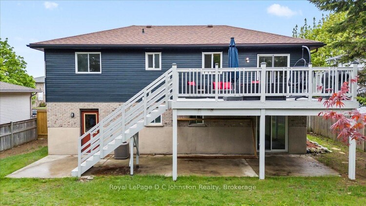 812 Bradford Street, Saugeen Shores, ON, Saugeen Shores