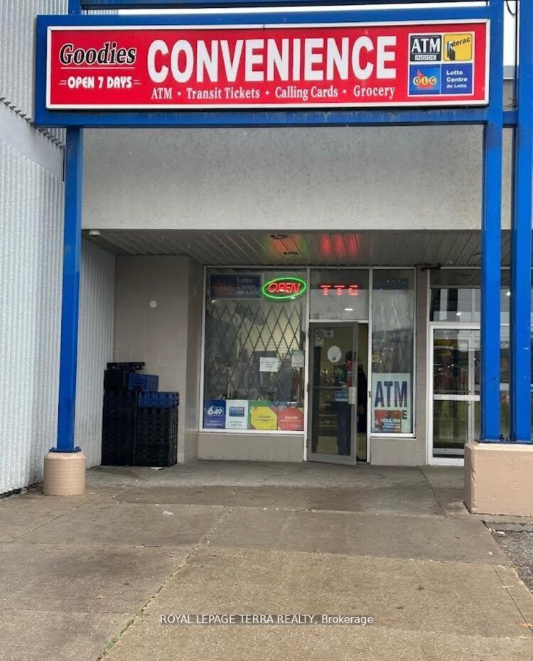 1530 Albion Road, Toronto, ON, Mount Olive-Silverstone-Jamestown