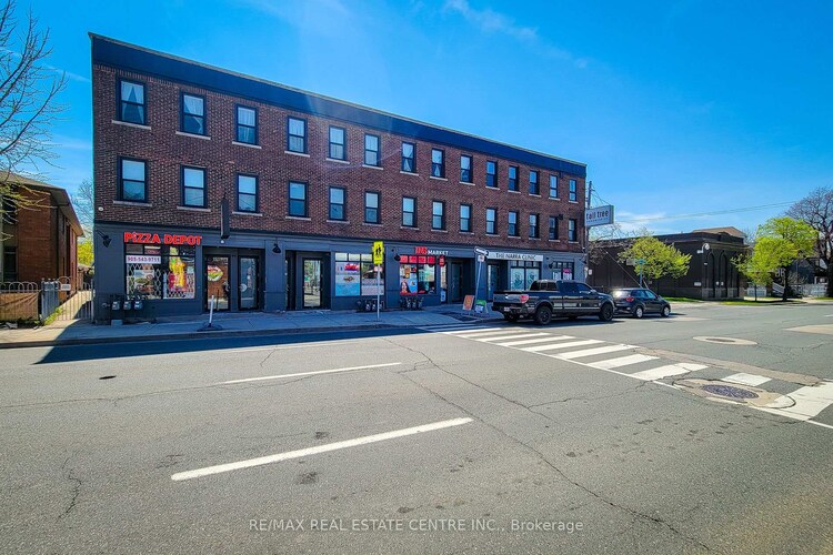 1010 King Street E, Hamilton, ON, Gibson