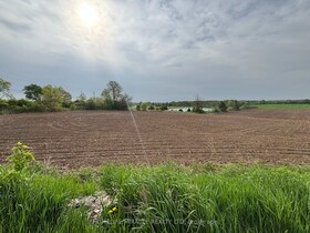 1381 Hwy 8 Highway, Waterloo, ON