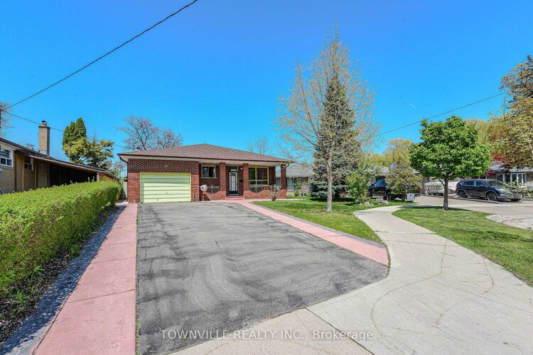 35 Taysham Crescent, Toronto, ON, Thistletown-Beaumonde Heights