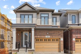 16 Crossmore Crescent, Waterloo, ON , MLS #X13566898 , Image - 1