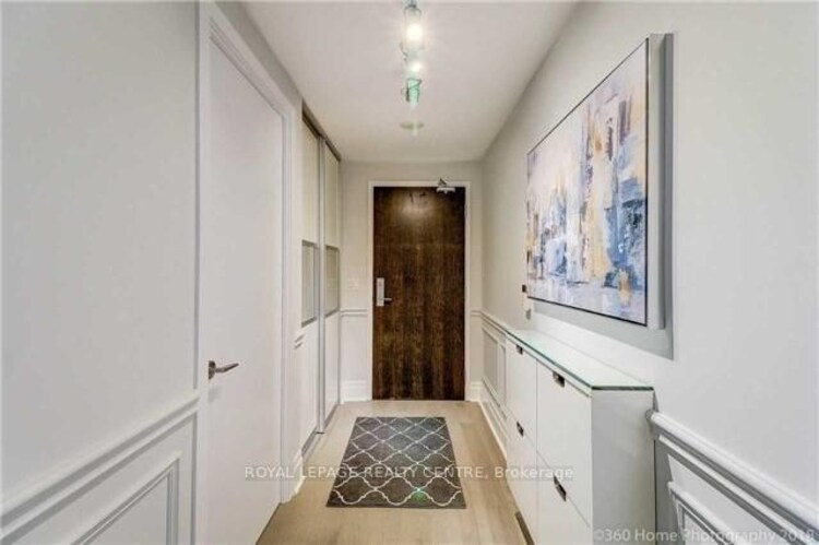 156 Portland Street, Toronto, ON, Waterfront Communities C1