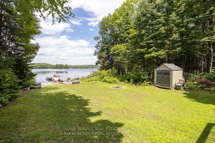 2104 Brady Lake Road, Minden Hills, ON, Hindon