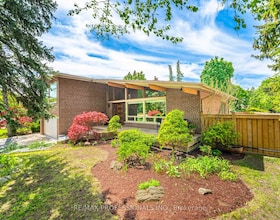 8 Silverthorne Bush Drive, Toronto, ON , MLS #W12928376 , Image - 1