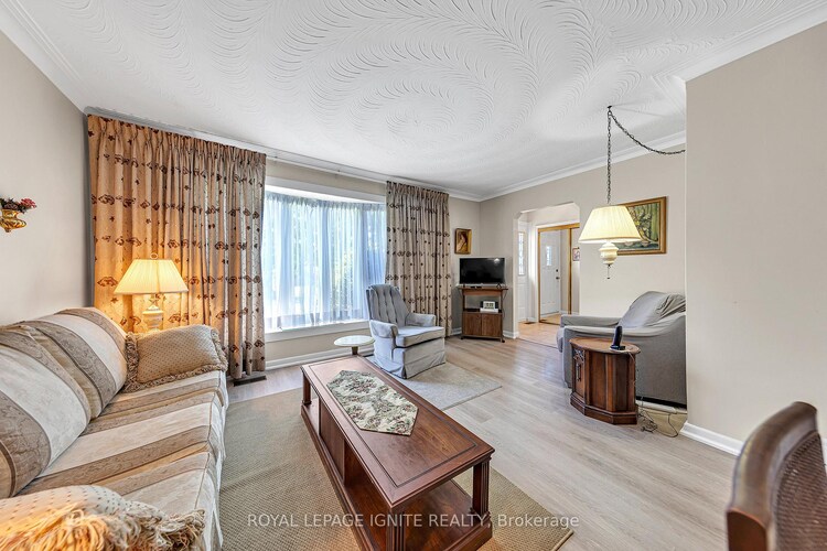 24 Beran Drive, Toronto, ON, Woburn