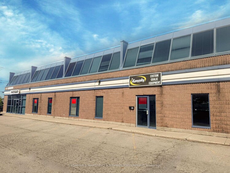 1064 Hargrieve Road, London South, ON, South Z