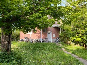 28 Kensington Avenue, Toronto, ON , MLS #C12602386 , Image - 1