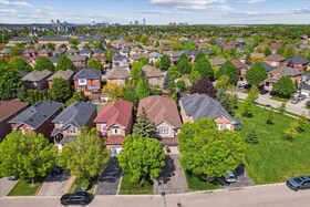 2477 Longridge Crescent, Halton, ON , MLS #W12164257 , Image - 1