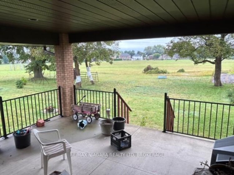 6378 Mountain Road, Niagara Falls, ON, 206 - Stamford