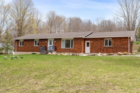 205 Napoleon Street, Grey County, ON , MLS #X12165240 , Image - 1