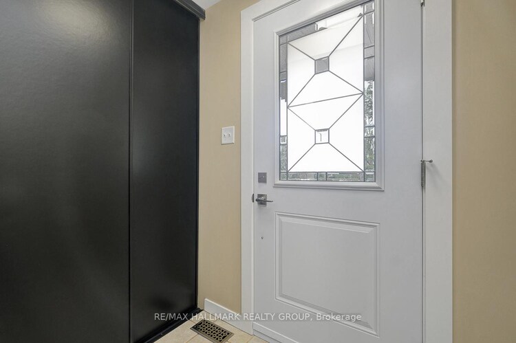 1701 Lafrance Drive, Orleans - Cumberland and Area, ON, 1104 - Queenswood Heights South