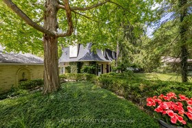 2 Grosvenor Street, Middlesex, ON , MLS #X12586724 , Image - 1