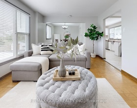 12 Homer Square, Peel, ON , MLS #W13126372 , Image - 1