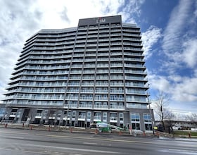 2782 Barton Street E, Hamilton, ON , MLS #X13807102 , Image - 1