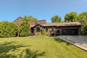 11 Weneil Drive, Hamilton, ON , MLS #X12314126 , Image - 1