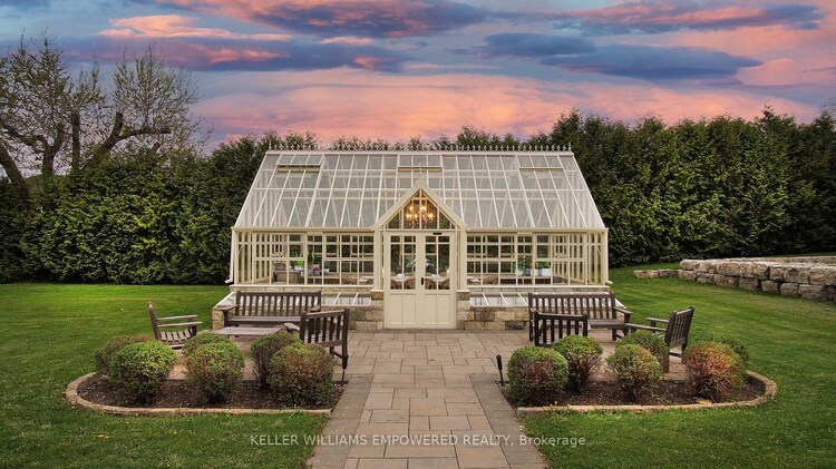 6 Macleod Estate Court, Richmond Hill, ON, Jefferson