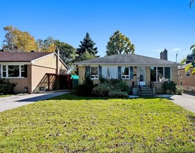 438 Centre Street E, York, ON , MLS #N12645112 , Image - 1