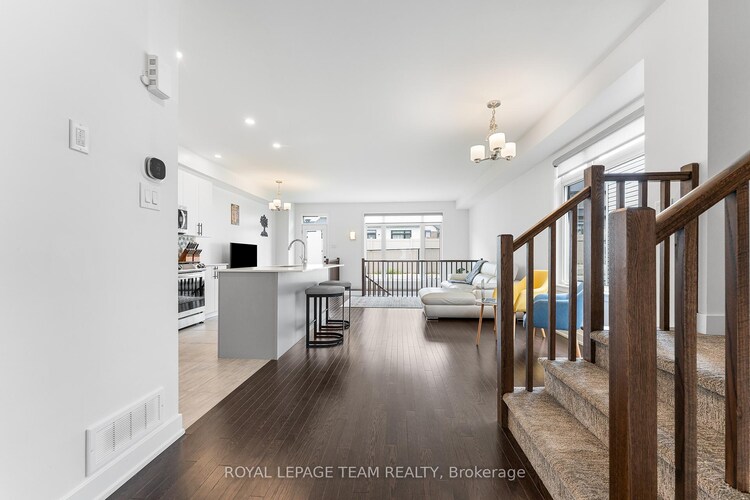 617 Rathburn Lane, Leitrim, ON, 2501 - Leitrim