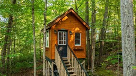 99 Dayeo Drive, Muskoka, ON , MLS #X12440354 , Image - 1
