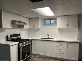 29 West Street N, Niagara, ON , MLS #X12343446 , Image - 1