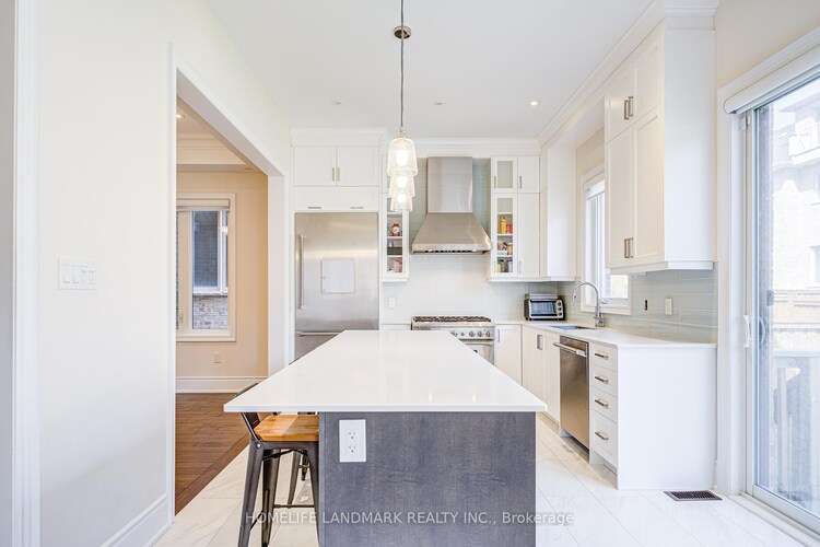 14 Love Court, Richmond Hill, ON, Bayview Hill