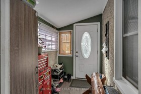 186 Thomas Street, Lennox & Addin, ON , MLS #X12542912 , Image - 1