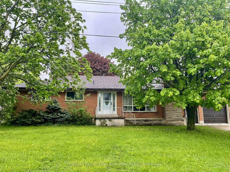 11 Park Street, Brockton, ON, Brockton