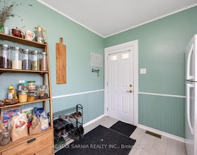 700 Wallace Street, Chatham-Kent, ON , MLS #X12733306 , Image - 1