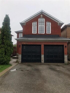 7166 Black Walnut Trail, Peel, ON