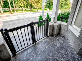 290 Bathurst Street, Toronto, ON , MLS #C12464621 , Image - 1