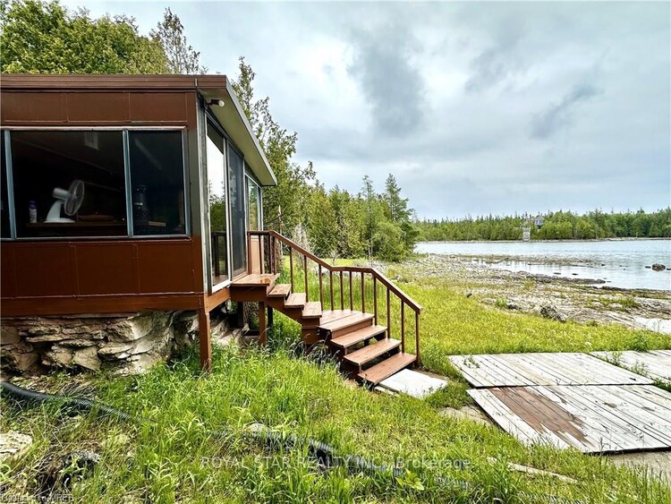 85 Simpson Avenue, Northern Bruce Peninsula, ON, Northern Bruce Peninsula