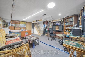 312 Westcourt Place, Waterloo, ON , MLS #X12393250 , Image - 1