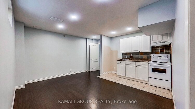 156 Townsgate Drive, Vaughan, ON, Crestwood-Springfarm-Yorkhill