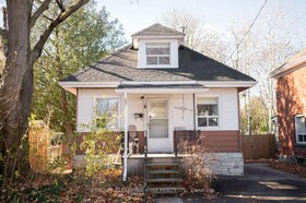 147 Dufferin Street, Simcoe, ON , MLS #S12172960 , Image - 1