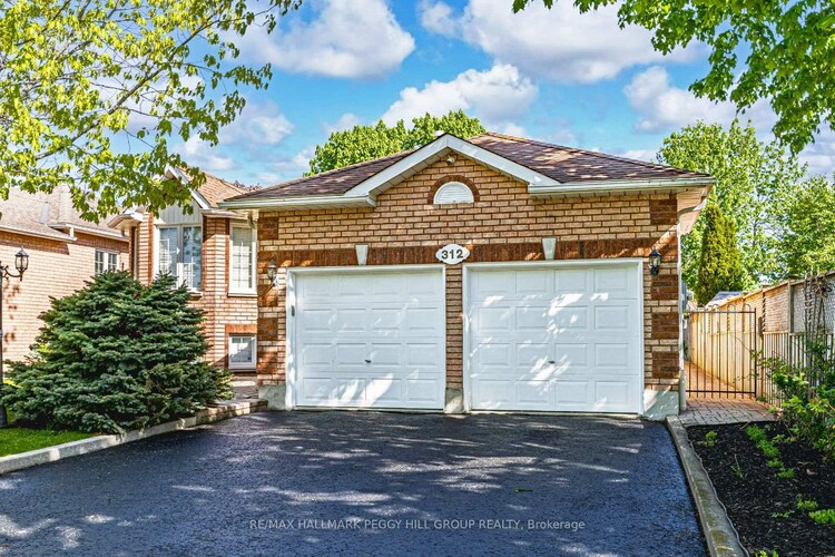 312 Harvie Road, Barrie, ON, Holly