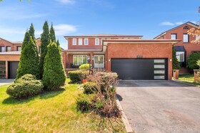 2602 Mason Heights, Peel, ON , MLS #W12405185 , Image - 1
